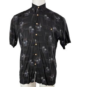Vintage Paradise Collection 100% Rayon Hawaiian Shirt Size M (193)